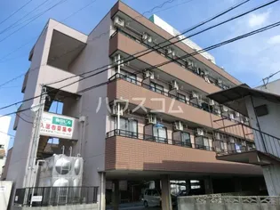 梅田ビルの画像