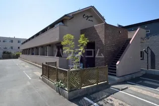 セザンヌ新栄の画像