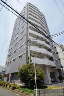 東京都新宿区余丁町【マンション】の外観