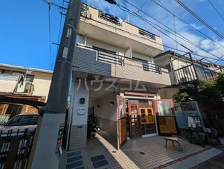 ヒルハウスの画像