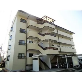 ファミーユ清須の画像