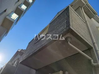 プティ メゾンの画像