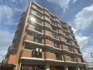 ピアレス高畑の画像