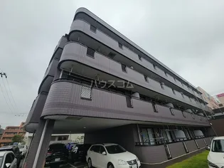 アルファークレストの画像