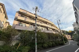 東京都渋谷区代々木5丁目【マンション】の外観