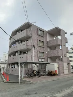 アール ウェールの画像