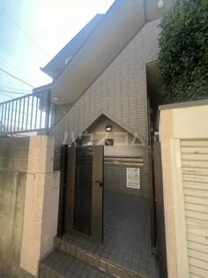 シュロスつつじヶ丘【1階】の外観