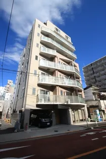 エリーワールド【2階】の外観