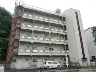 クラウディIIの画像