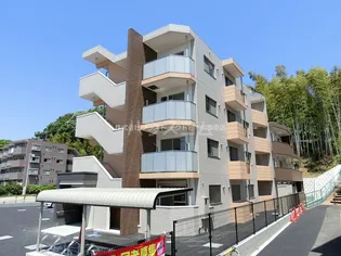 東京都町田市小山町【マンション】の外観