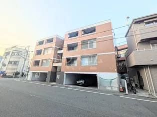 東京都目黒区五本木3丁目【マンション】の外観