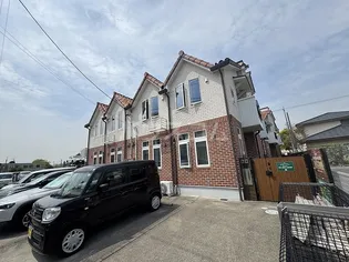 ROYAL BRICKS APARTMENT IVの画像