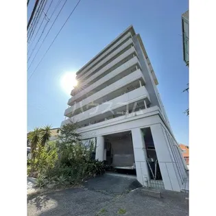 アストラルハイツ【3階】の外観