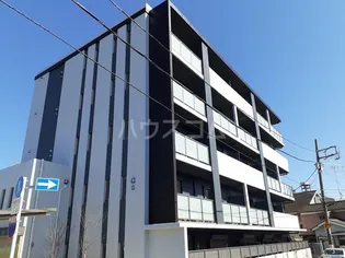 ファミーユの画像