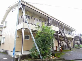 ファミールUの画像