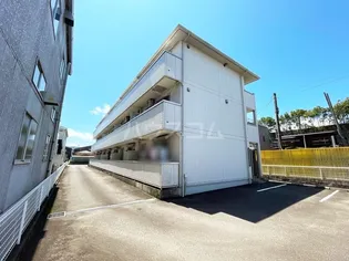 アバンサールの画像