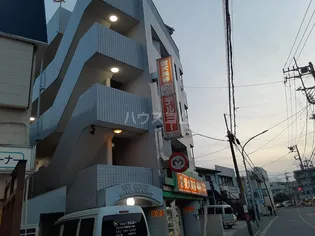 スカイコート金沢文庫【3階】の外観
