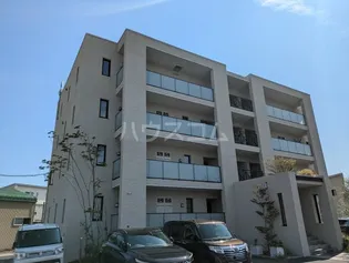 ELLE【3階】の外観