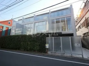 東京都目黒区五本木2丁目【マンション】の外観