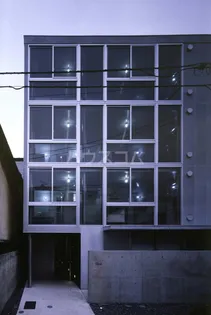 東京都北区上中里3丁目【マンション】の外観