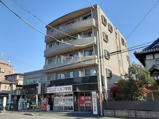 神奈川県秦野市鶴巻南2丁目【マンション】の外観