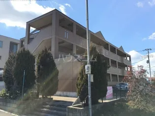 埼玉県日高市武蔵高萩2丁目【マンション】の外観