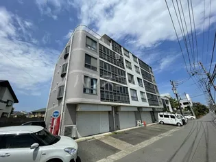 シャロン本厚木【3階】の外観