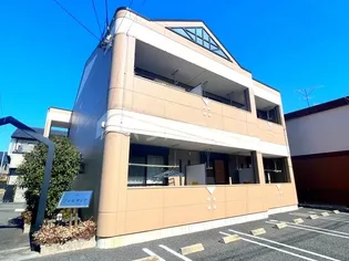 愛知県一宮市両郷町5丁目【アパート】の外観