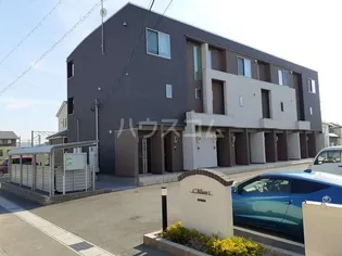 ラリュールⅠの画像