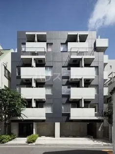 東京都新宿区北新宿4丁目【マンション】の外観