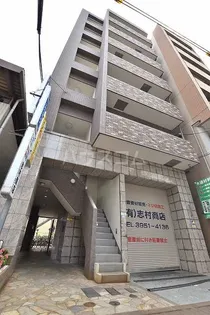 東京都新宿区中落合2丁目【マンション】の外観