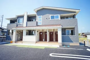 アイリス タヌマの画像