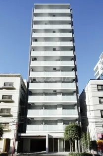 東京都新宿区岩戸町【マンション】の外観