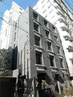 東京都新宿区四谷4丁目【マンション】の外観