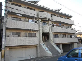 ドラル西院【3階】の外観