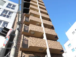 京都府京都市右京区西京極西池田町【マンション】の外観