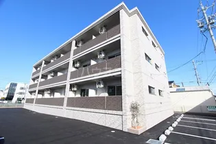 ビアンヌール八幡駅の画像