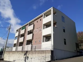 愛知県半田市亀崎高根町4丁目【アパート】の外観