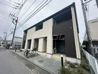 神奈川県厚木市岡田2丁目【アパート】の外観