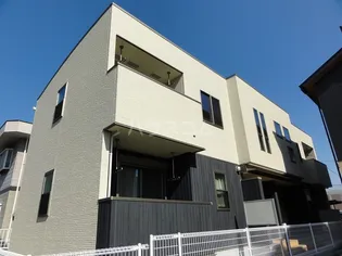 イースト ピアの画像