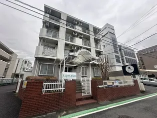 エスペラント【2階】の外観