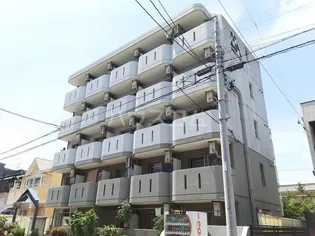 プレスイン城下の画像