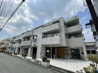 クイーンズコートルネサンスの画像