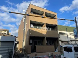 兵庫県尼崎市三反田町1丁目【アパート】の外観