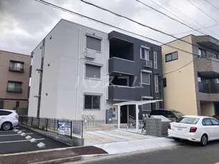 ルミエール【3階】の外観