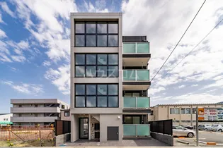 アザーレ・レクシオ登戸【1階】の外観