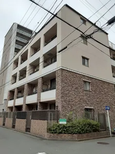 ビイルーム横濱関内【4階】の外観