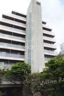 東京都新宿区信濃町【マンション】の外観