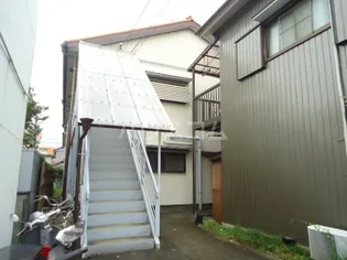 ジュネス光【1階】の外観