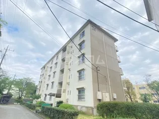 西小中台団地11号棟の画像